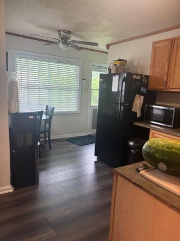 1040 Campbell Avenue, Columbus, OH 43223