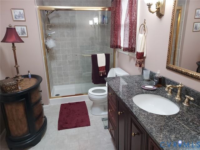 813 Smithfield Ave, Hopewell, VA 23860