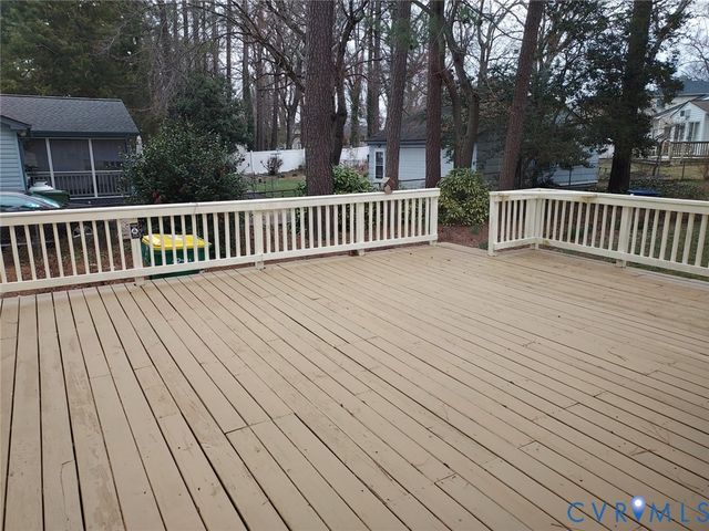 813 Smithfield Ave, Hopewell, VA 23860