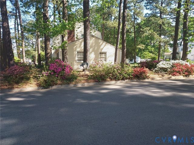 813 Smithfield Ave, Hopewell, VA 23860