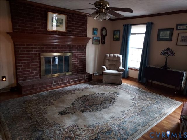 813 Smithfield Ave, Hopewell, VA 23860