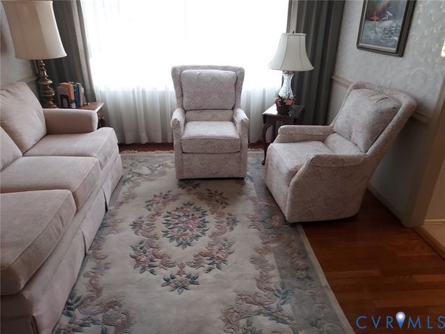 813 Smithfield Ave, Hopewell, VA 23860