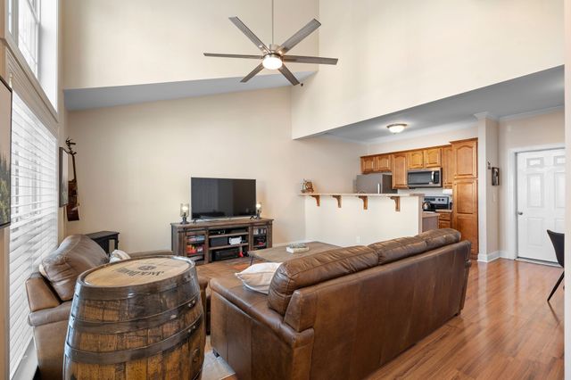 2006 Birch Ln, Spring Hill, TN 37174