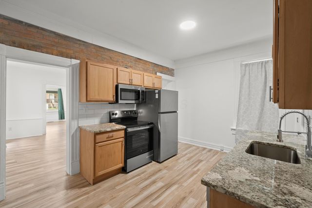 38 E Innis Avenue, Columbus, OH 43207