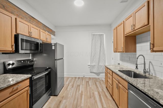 38 E Innis Avenue, Columbus, OH 43207
