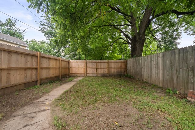 38 E Innis Avenue, Columbus, OH 43207