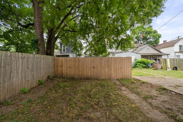 38 E Innis Avenue, Columbus, OH 43207