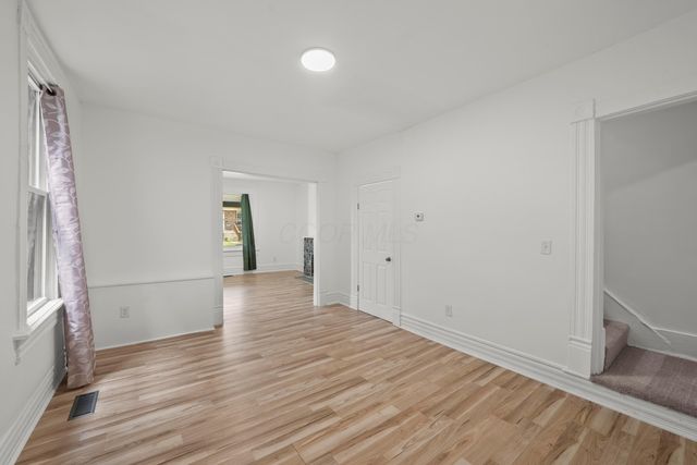 38 E Innis Avenue, Columbus, OH 43207