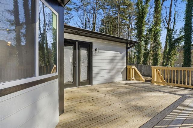 6381 Phillips Creek Drive, Lithonia, GA 30058