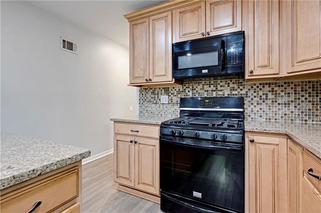 3738 N 123RD Street, Kansas City, KS 66109