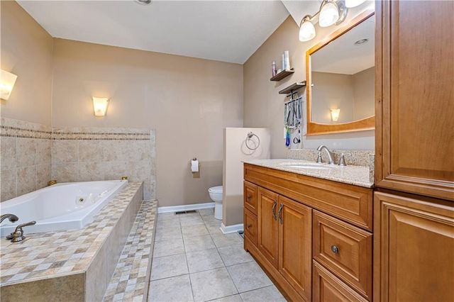 3738 N 123RD Street, Kansas City, KS 66109