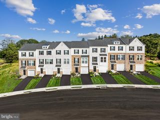 112 VICTOR DR, Downingtown, PA 19335