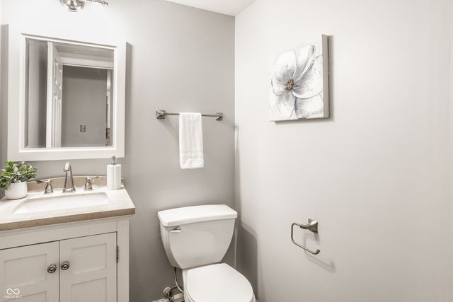 10949 Haig Point Drive, Fishers, IN 46037