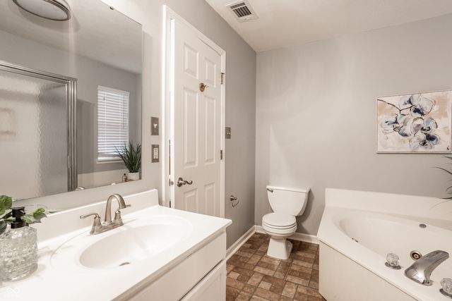 10949 Haig Point Drive, Fishers, IN 46037