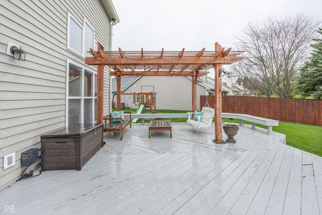 10949 Haig Point Drive, Fishers, IN 46037