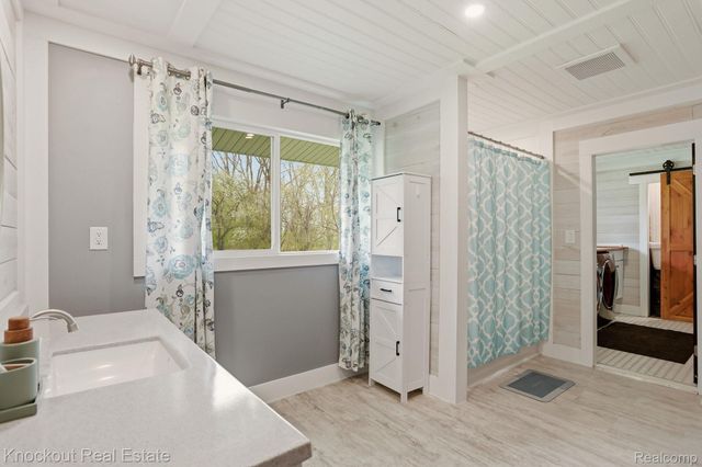 12452 Canada Road, Birch Run Township, MI 48415