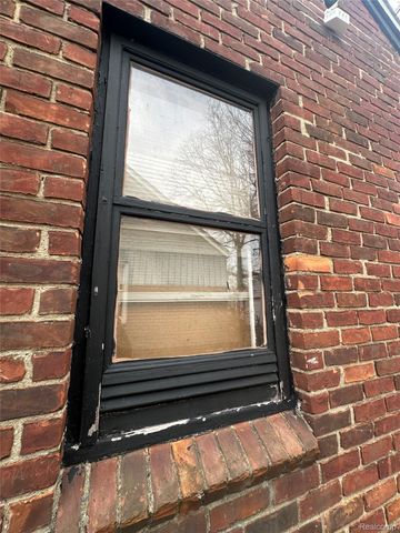 9091 Warwick Street, Detroit, MI 48228