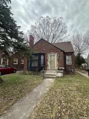 9091 Warwick Street, Detroit, MI 48228