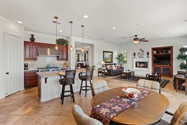 1824 Verano Vista, San Marcos, CA 92078