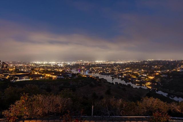 1824 Verano Vista, San Marcos, CA 92078