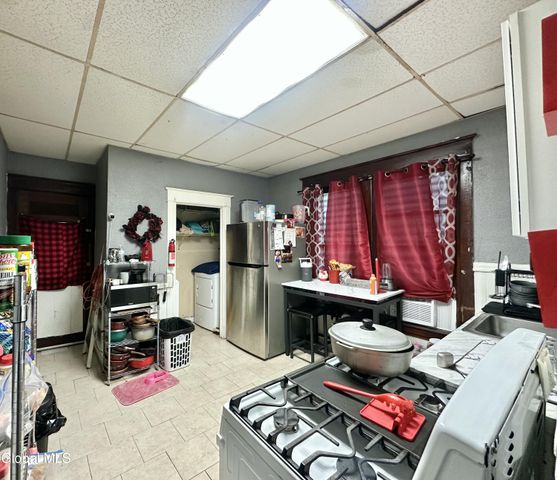 53 N Manning Boulevard, Albany, NY 12206