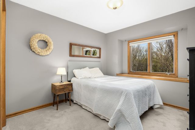 19044 Xavier Street NW, Elk River, MN 55330