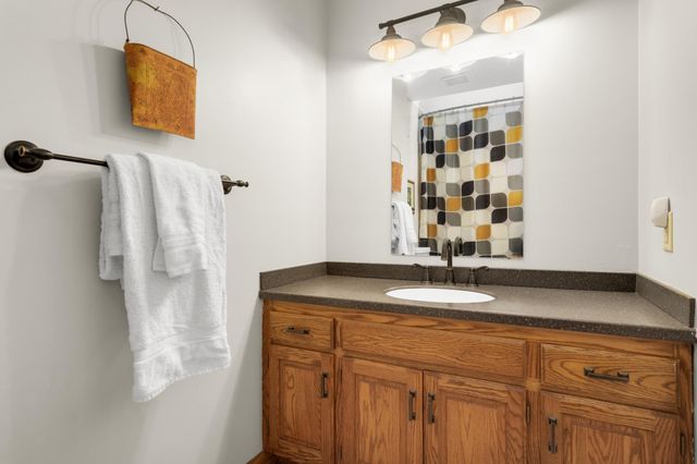 19044 Xavier Street NW, Elk River, MN 55330