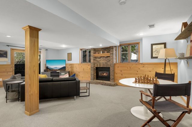 19044 Xavier Street NW, Elk River, MN 55330