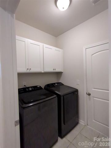 3206 Cheyney Park Drive, Charlotte, NC 28269