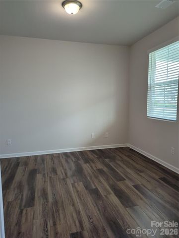 3206 Cheyney Park Drive, Charlotte, NC 28269