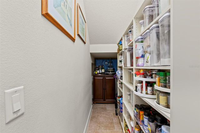 11732 CASA LAGO LANE, Tampa, FL 33626