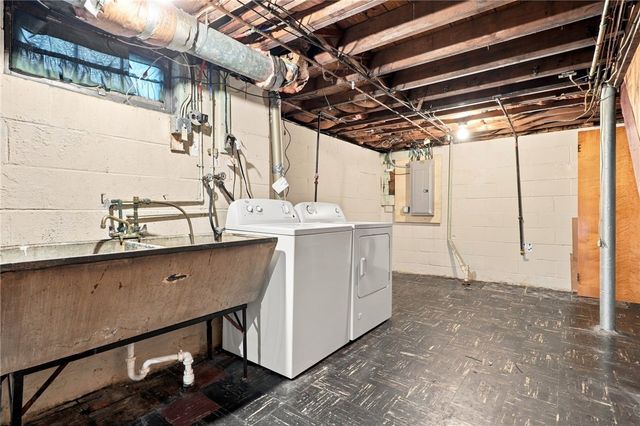 30 Studley Street, Rochester, NY 14616