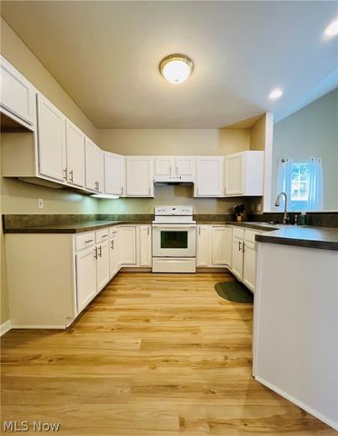 1205 E Mallard Drive, Madison, OH 44057