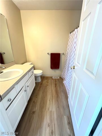 1205 E Mallard Drive, Madison, OH 44057