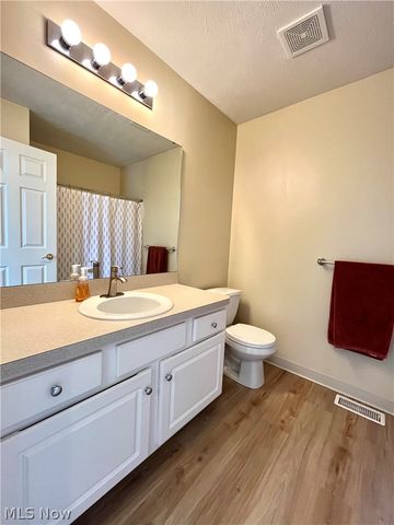 1205 E Mallard Drive, Madison, OH 44057