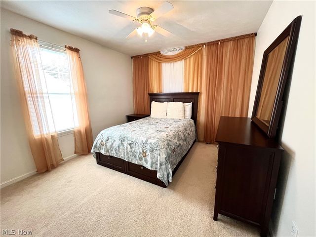1205 E Mallard Drive, Madison, OH 44057