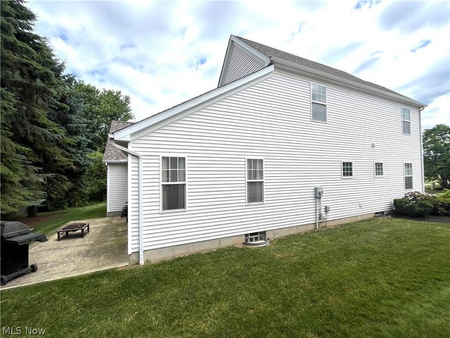 1205 E Mallard Drive, Madison, OH 44057