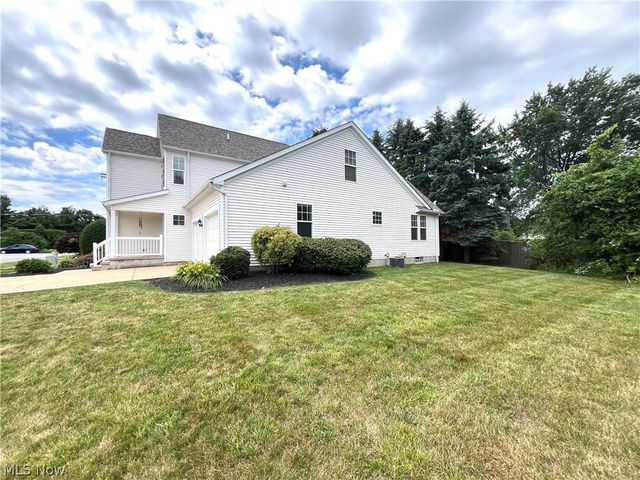 1205 E Mallard Drive, Madison, OH 44057