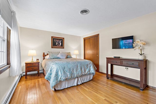 1 Indian Meadow Drive, Northborough, MA 01532