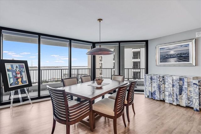 1000 N Station St 311, Port Aransas, TX 78373