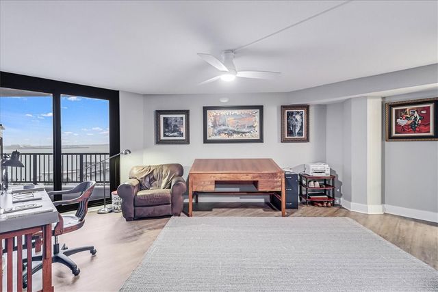 1000 N Station St 311, Port Aransas, TX 78373