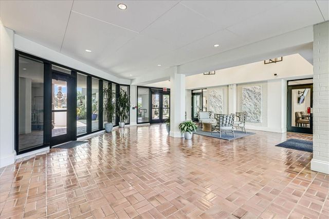 1000 N Station St 311, Port Aransas, TX 78373