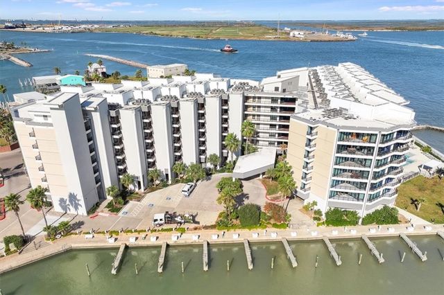 1000 N Station St 311, Port Aransas, TX 78373