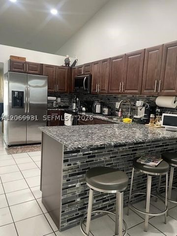 8830 NW 115th St 0, Hialeah Gardens, FL 33018