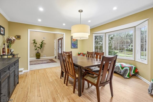 80 Shawnee Path, Long Hill Twp., NJ 07946