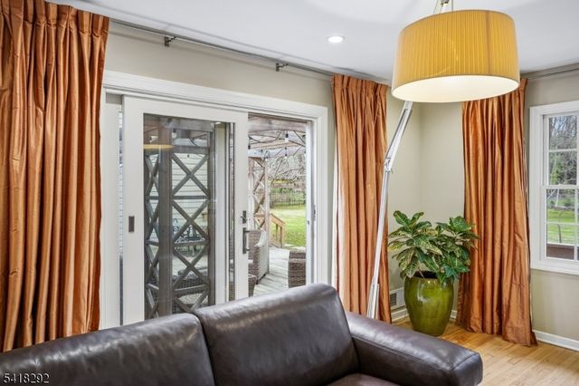 80 Shawnee Path, Long Hill Twp., NJ 07946