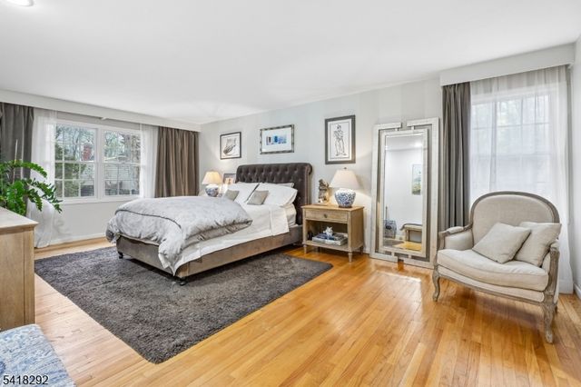 80 Shawnee Path, Long Hill Twp., NJ 07946