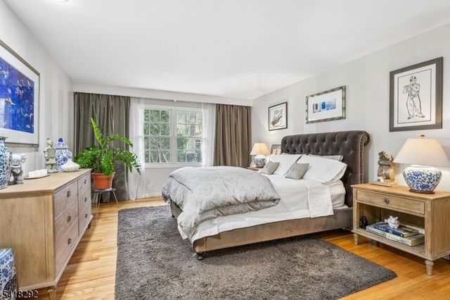 80 Shawnee Path, Long Hill Twp., NJ 07946