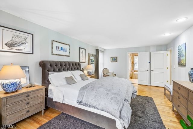 80 Shawnee Path, Long Hill Twp., NJ 07946