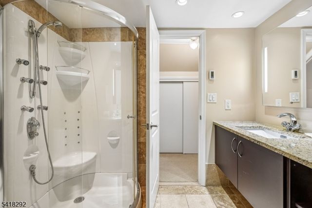 80 Shawnee Path, Long Hill Twp., NJ 07946